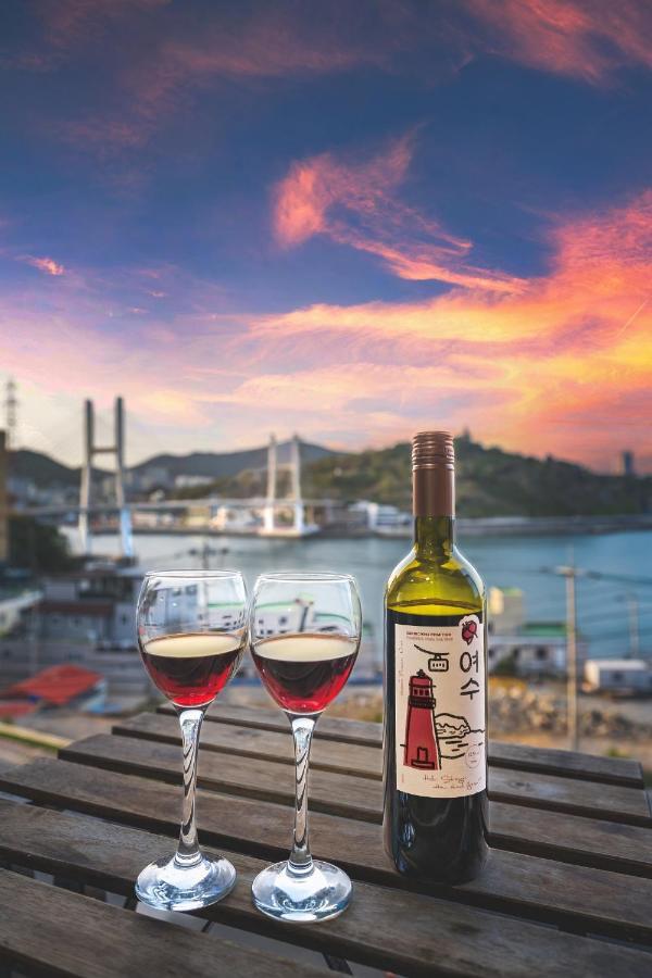 Yeosu View Foret Pension ภายนอก รูปภาพ