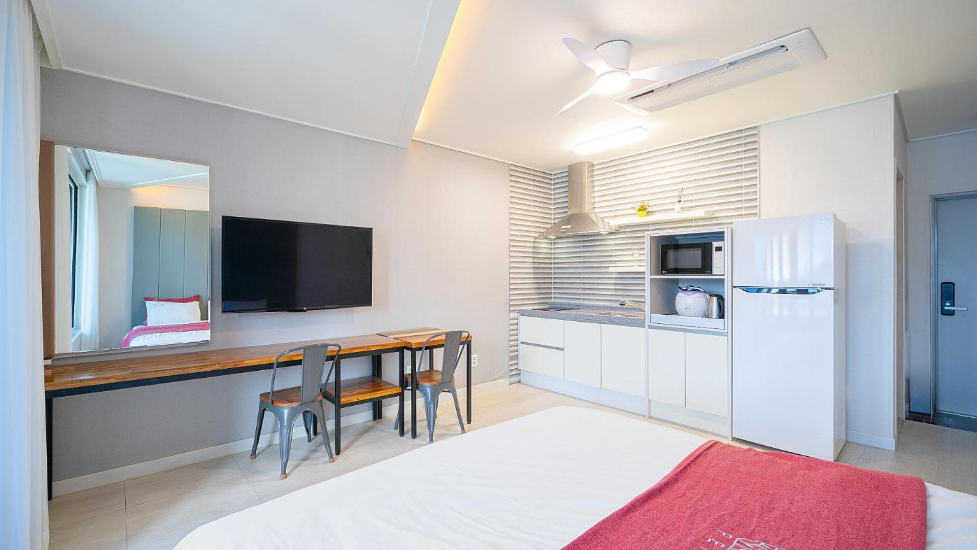 Yeosu View Foret Pension ภายนอก รูปภาพ